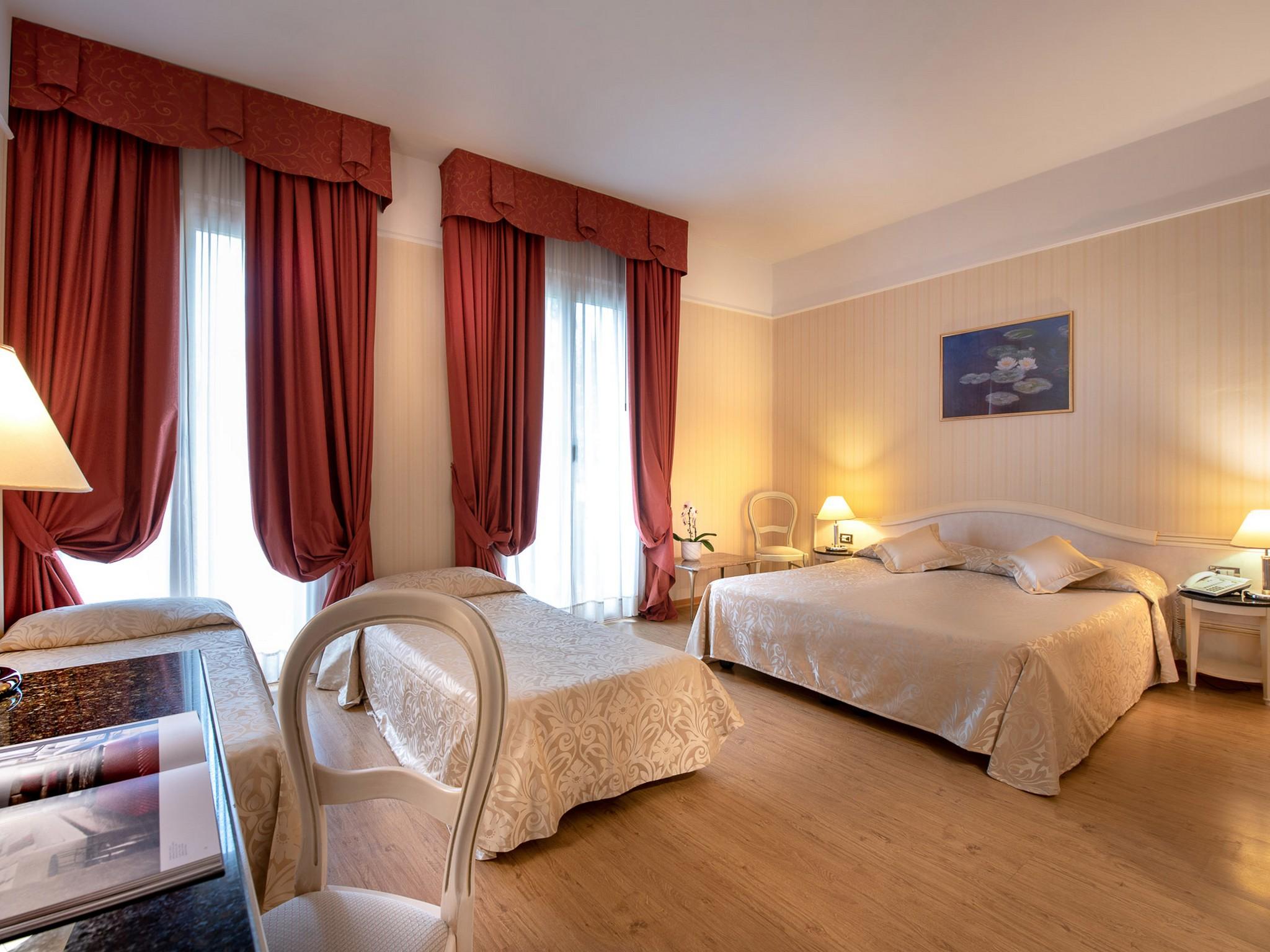 Hotel President Ріміні Екстер'єр фото