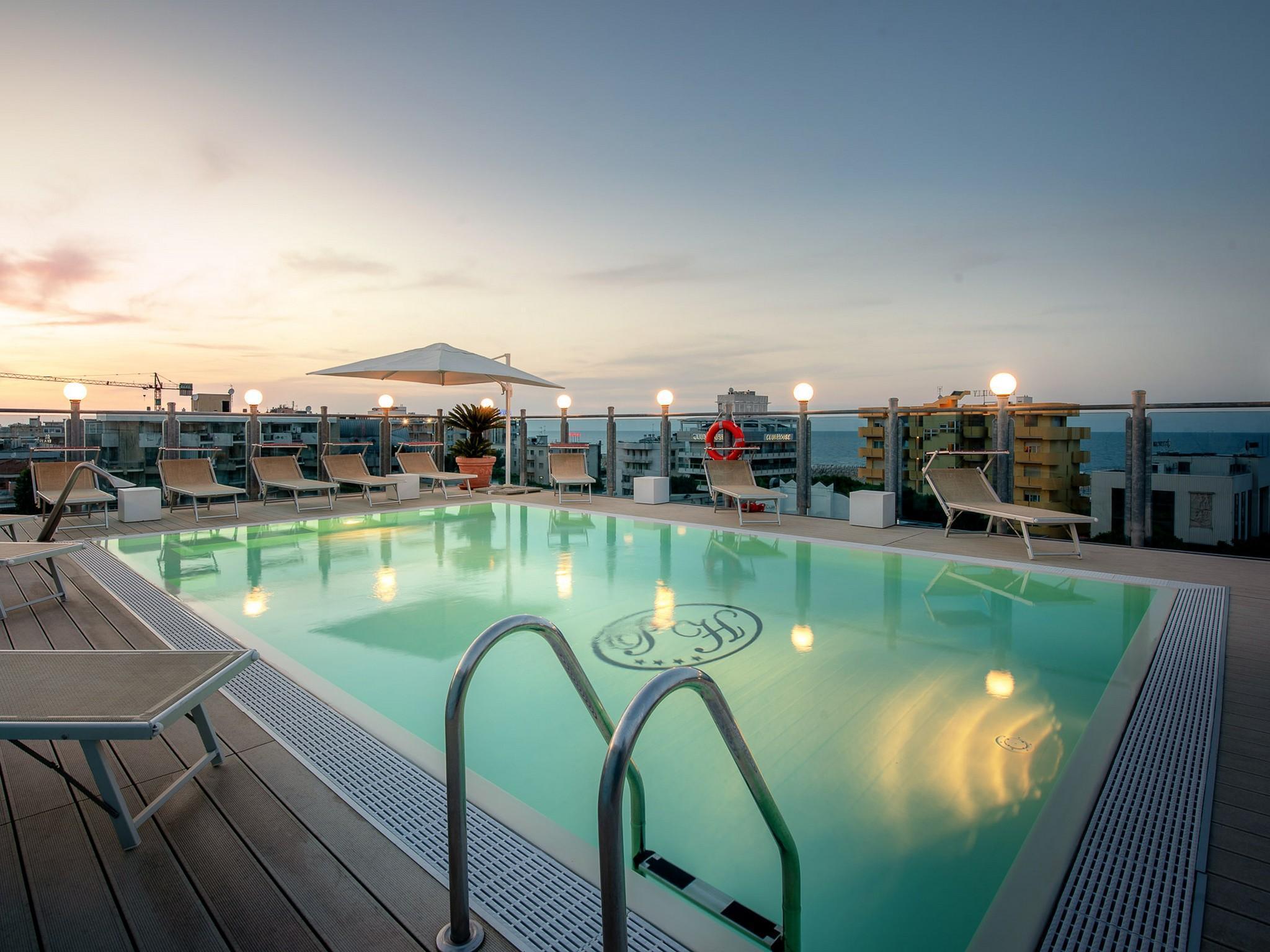 Hotel President Ріміні Екстер'єр фото