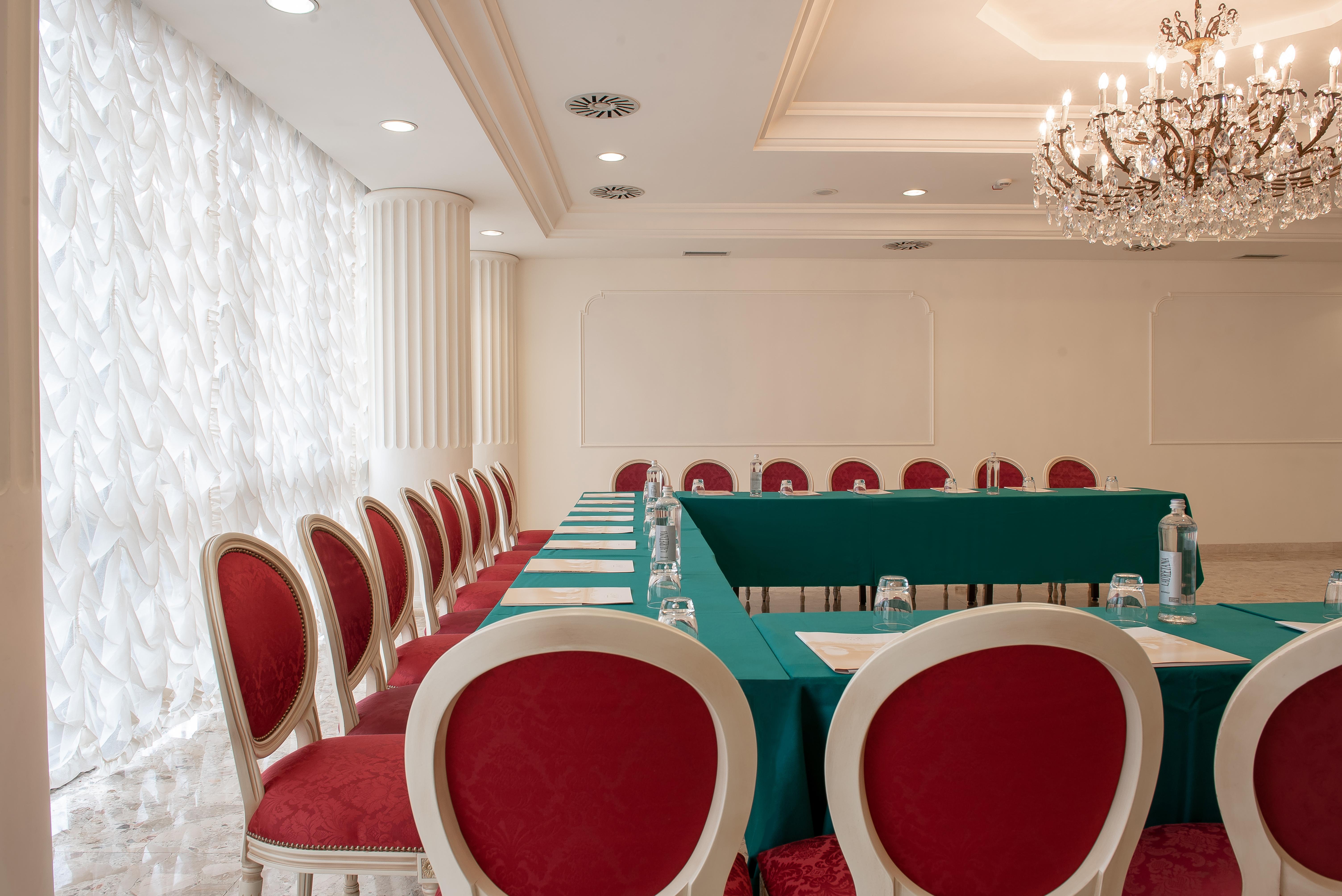 Hotel President Ріміні Екстер'єр фото