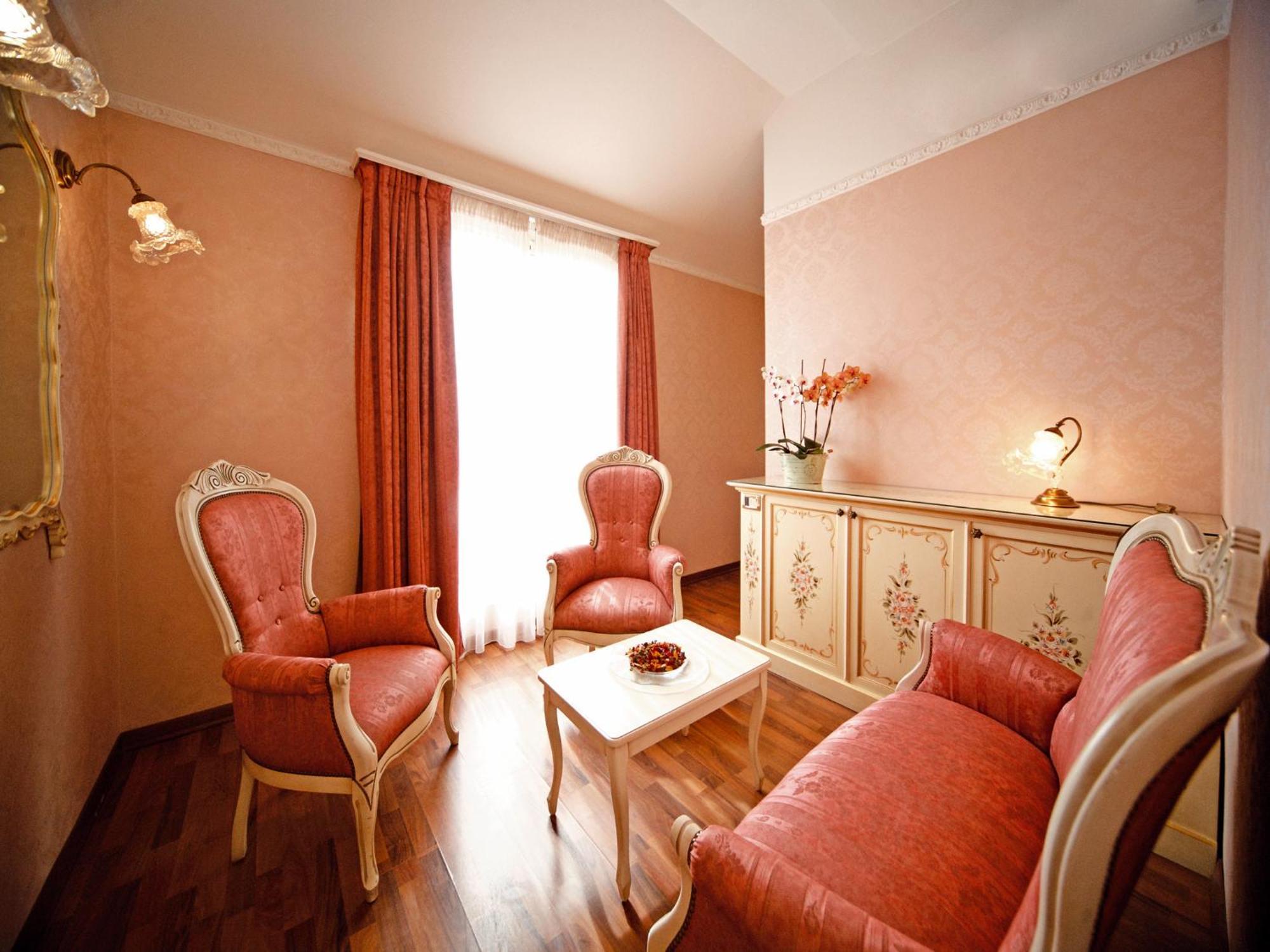Hotel President Ріміні Номер фото